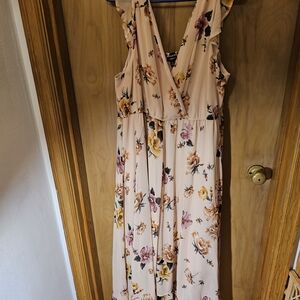 Torrid Floral Maxi Dress in Cream and Pink